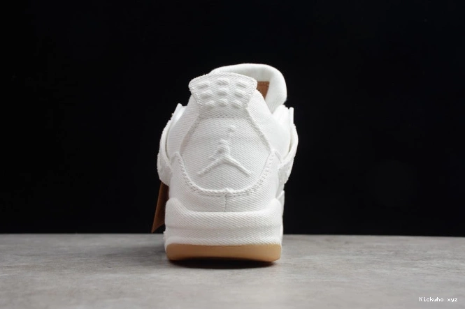 Air 4 Levi's x Jordan 'White' AO2571-100 0710